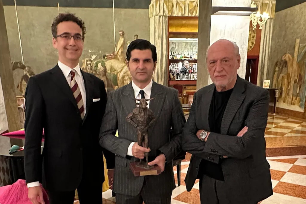 morante de la puebla "reaparecer" en Italia para recoger el premio Ópera Taurina