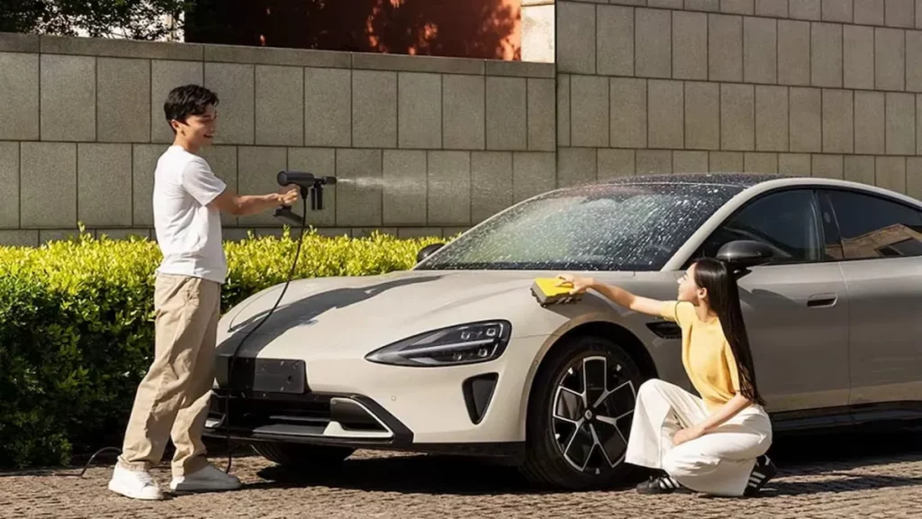 no tienes que enchufarla, puedes añadir jabón de forma automática y su precio es absurdo