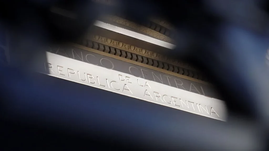 reclamó transparencia total sobre las reservas