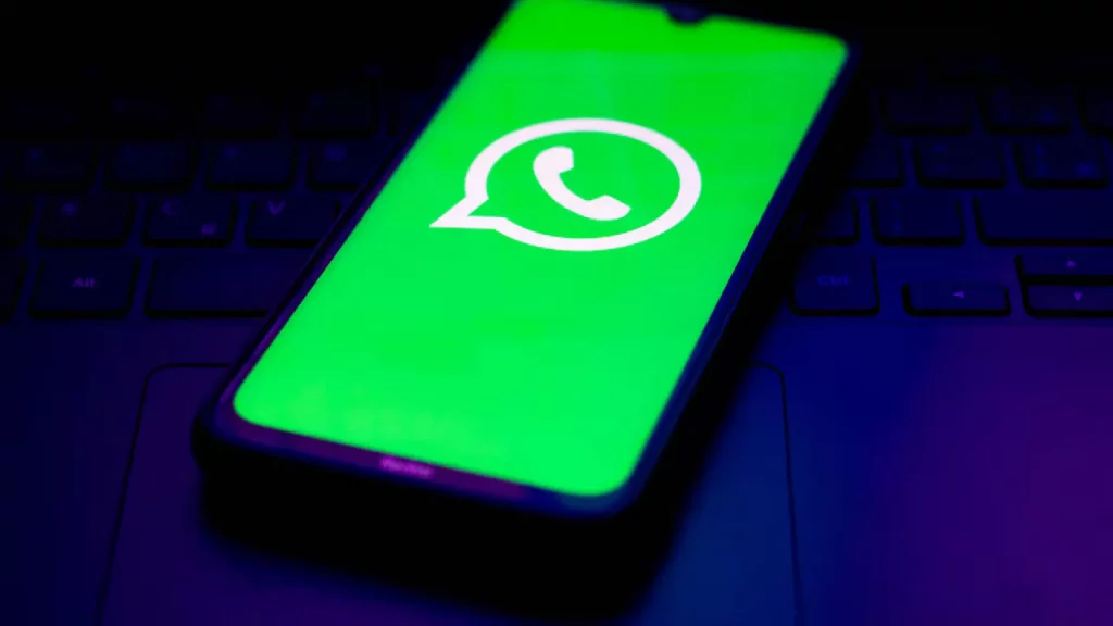 WhatsApp introduce un botón para que puedas probar sus novedades antes que nadie todo lo que puedes hacer para no saber nada de ellos