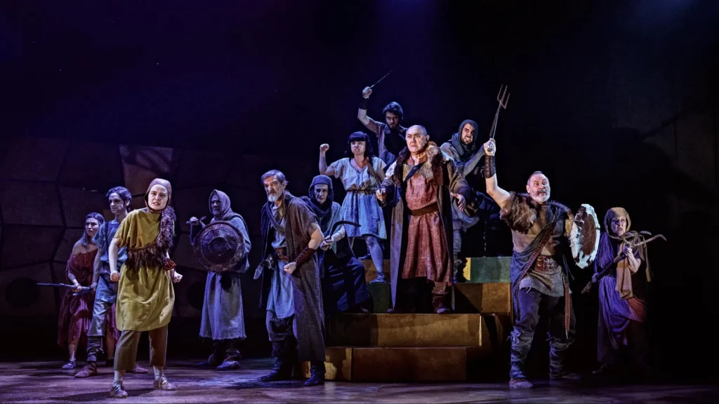 un suicidio colectivo instigado por las mujeres, ejemplo del humanismo cervantino