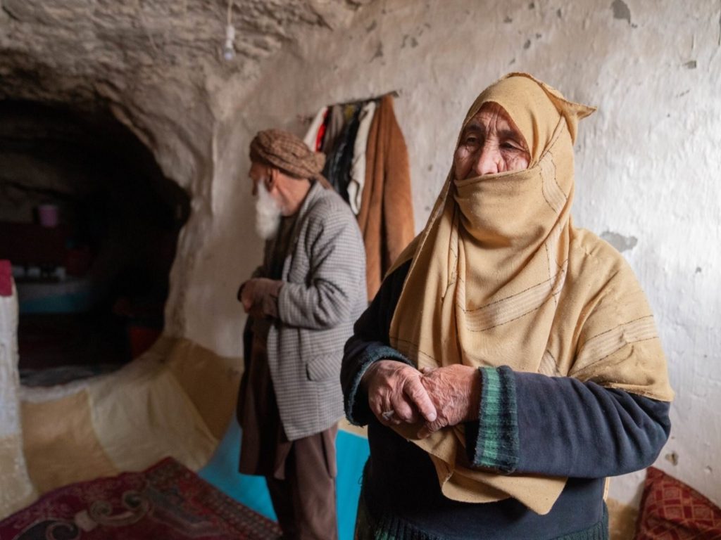 una doble amenaza para las familias en Afganistán