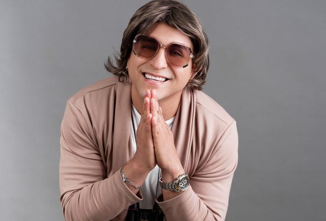 ¿Quién es el humorista que le da vida a ‘La residente’? ¿Quién es el humorista que le da vida a 'La residente'?