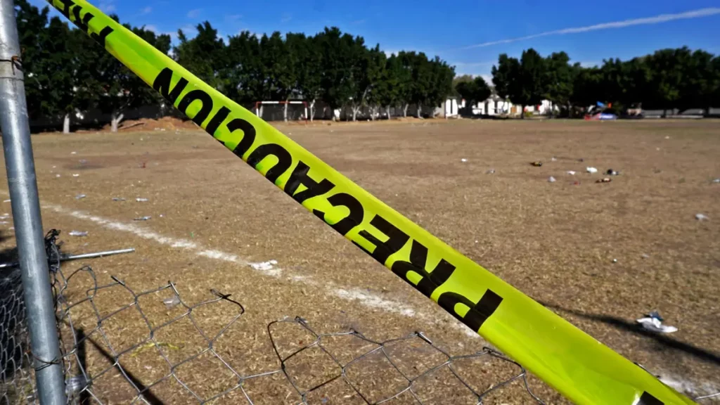 11 muertos y 12 heridos dejaron una masacre en una cancha de fútbol en México