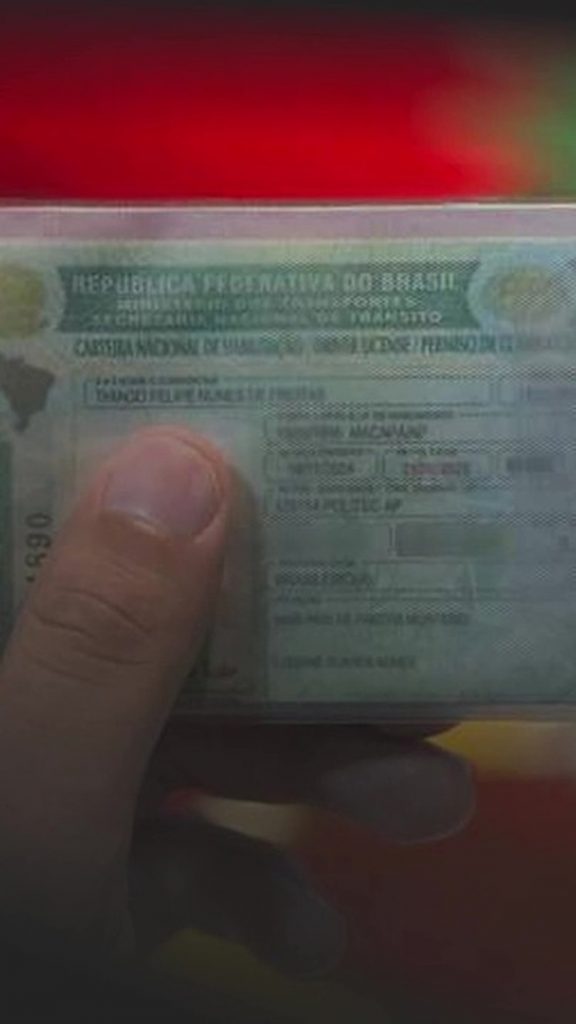 323 mil automovilistas já tiveram carteira de habilitação renovada automáticamente, diz gobernador