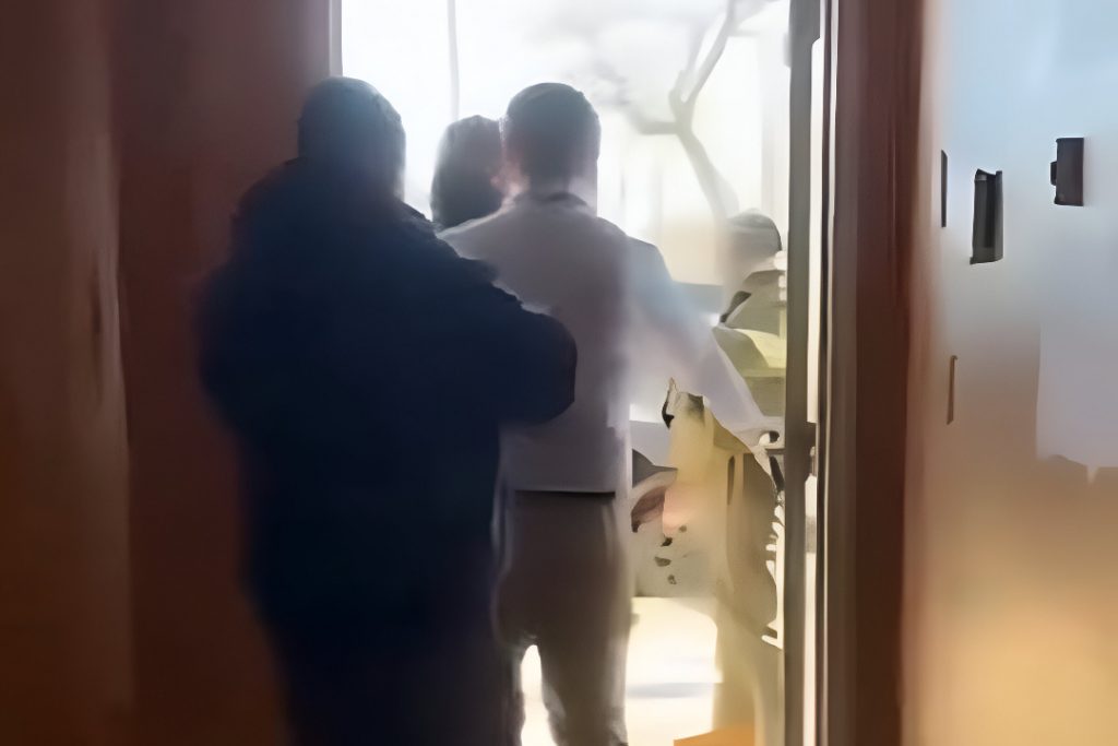 Agentes del ICE intentaron ingresar al Consulado de Ecuador en Minneapolis Agentes del ICE intentaron ingresar al Consulado de Ecuador en Minneapolis