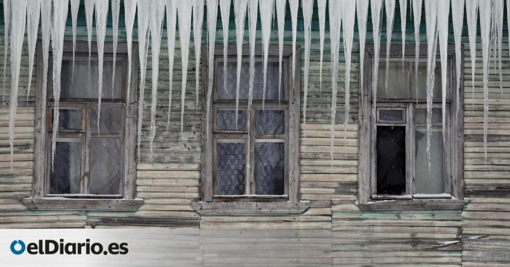 Al menos dos rusos mueren en Kamchatka por intensas nevadas que colapsan la región