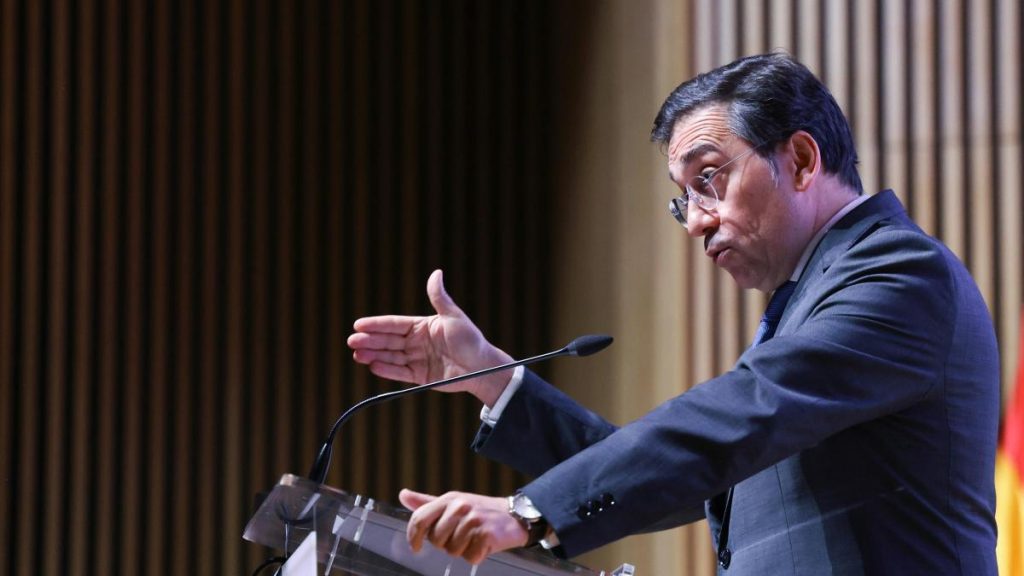 Albares afirma que España no se va a renunciar a que se imponga “la ley de la selva” en Venezuela