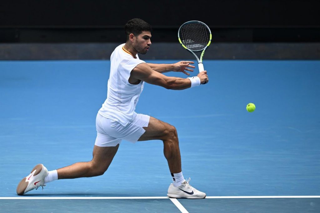 Alcaraz debutará ante Walton y evitará a Djokovic en el camino a su primer Open de Australia