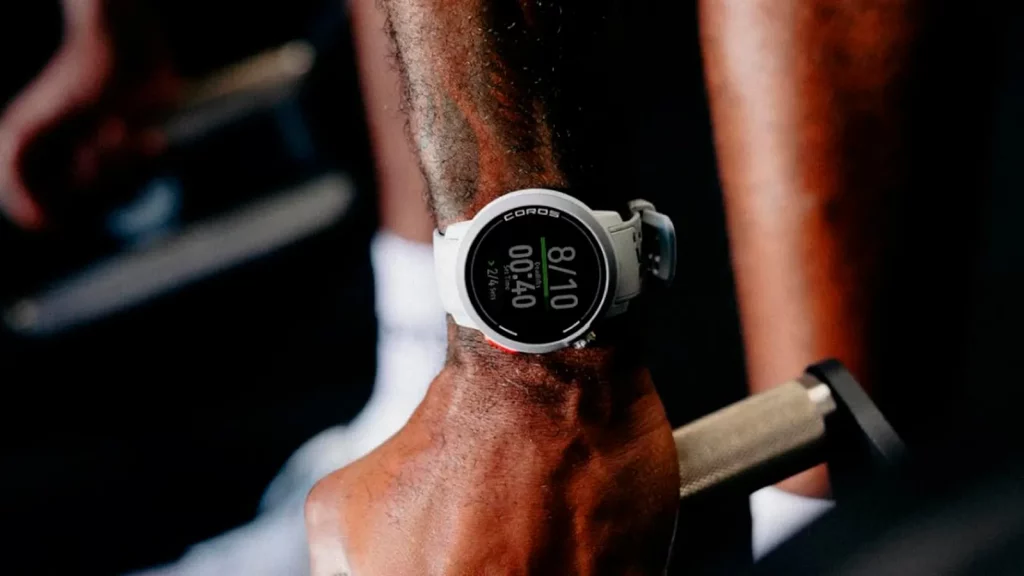 Amazon rebaja el reloj rival de Garmin con 20 días de batería y entrega en un día