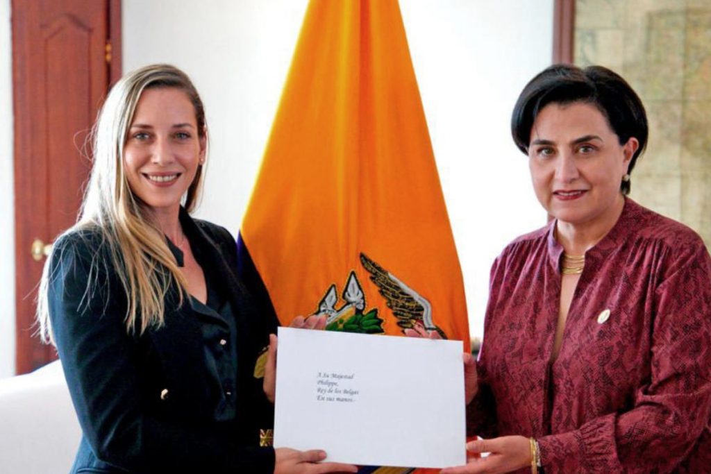 Andrea González recibe credenciales como nueva Embajadora de Ecuador en Bélgica