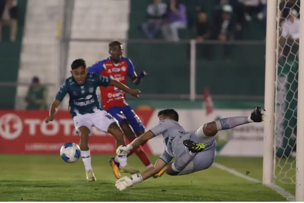 Antigua GFC consigue su primer punto del Clausura 2026 al empatar 1-1 con Xelajú MC