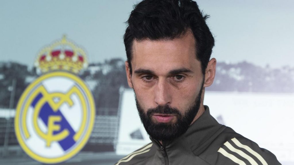Arbeloa niega haber criticado a Xabi Alonso y cita a Juanito: “Todo es mi responsabilidad”