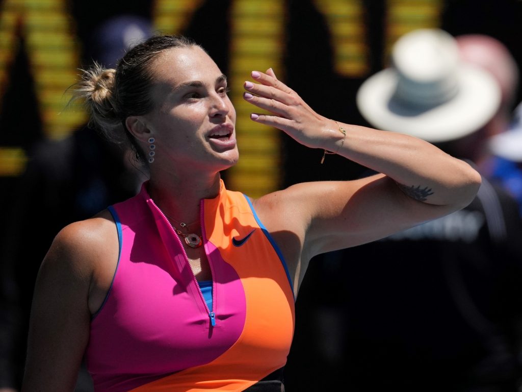 Aryna Sabalenka le ganó a Mboko y pasó a cuartos en el Abierto de Australia con un récord que provocó a Novak Djokovic: "Ahora me enojé"