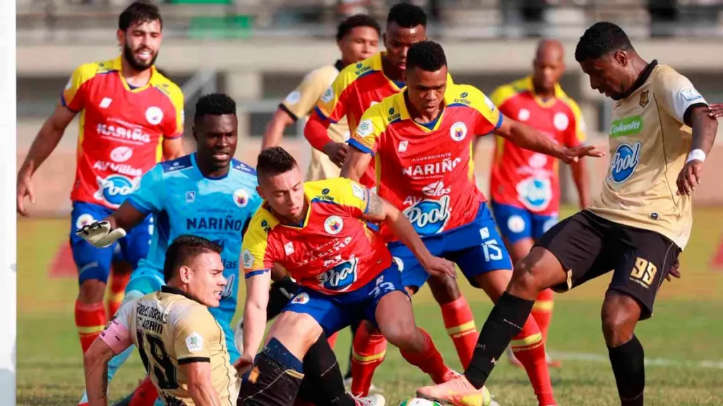 Así se vivió el primer partido profesional en el estadio Cincuentenario, Águilas Doradas estrenó su nuevo nido