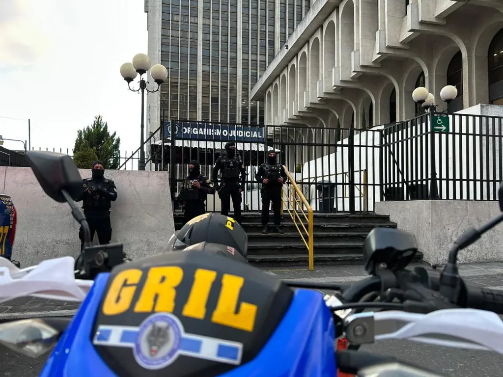 Ataques armados, capturados y falsa alarma de bomba se registran tras ratificación del estado de sitio