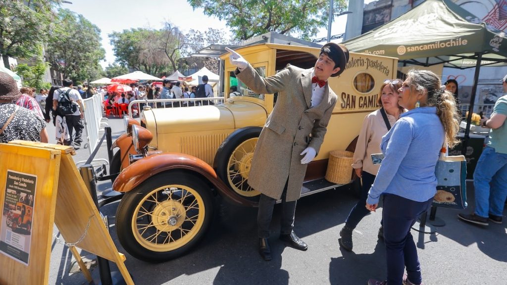 (Audio) "El barrio está de fiesta": Mercado Colores de Yungay regresa con música, cultura y gastronomía