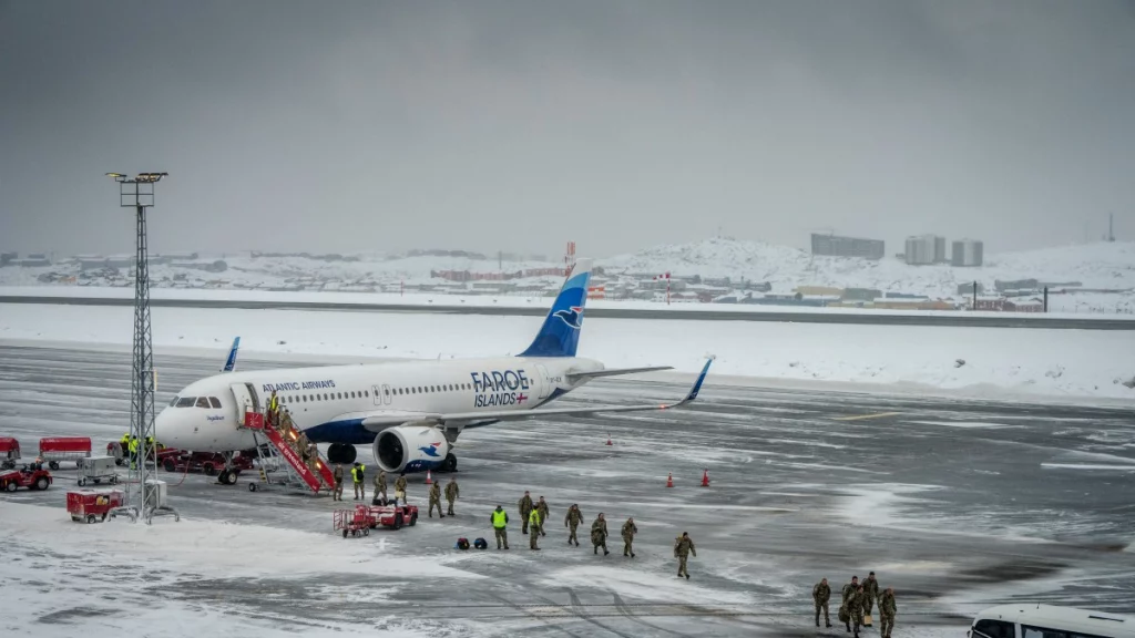 Aviones militares del Comando Aeroespacial de América del Norte llegarán 'pronto' a Groenlandia para 'actividades planificadas desde hace tiempo'