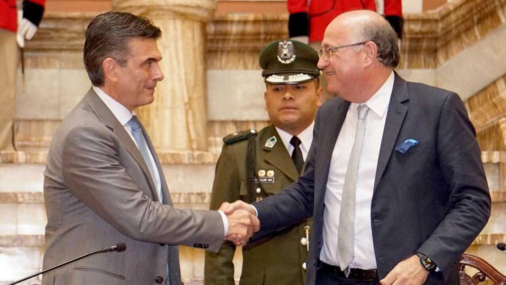 BID ratifica crédito de $us 4.500 millones y su respaldo a Bolivia