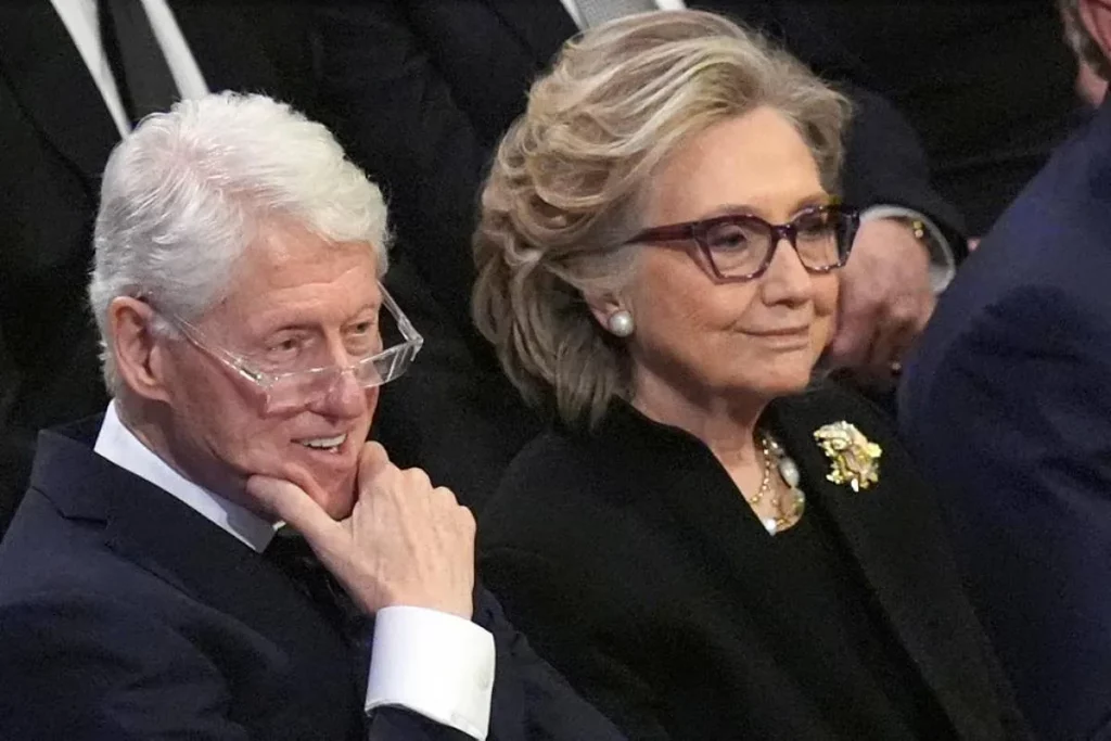 Bill y Hillary Clinton rechazan testificar en el Congreso por el caso Epstein