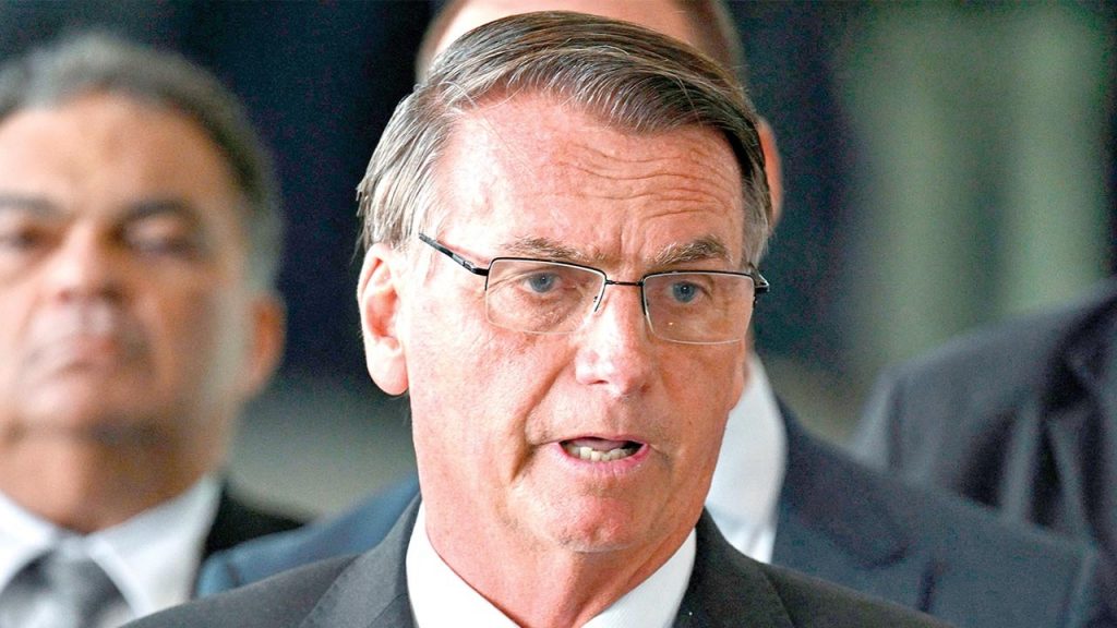 Bolsonaro es trasladado a cárcel de Brasilia con cocina, televisión, cama matrimonial y área privada