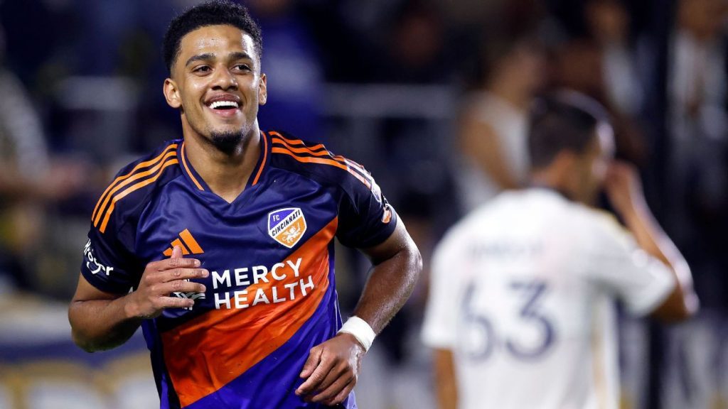 Brenner: veja quanto Vasco vai desembolsar em valor fixo e metas para comprar atacante