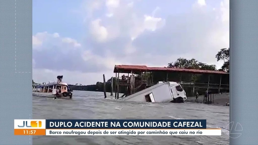 Caminhão cai em rio e causa naufrágio de barco no Pará