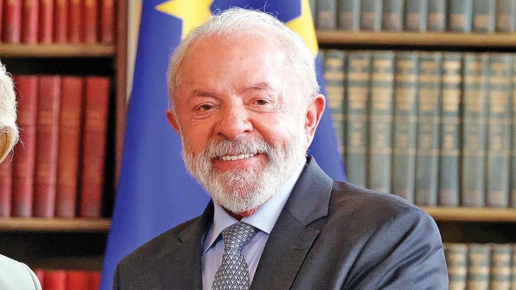 Carta de la ONU está siendo rasgada Lula da Silva Carta de la ONU está siendo rasgada Lula da Silva