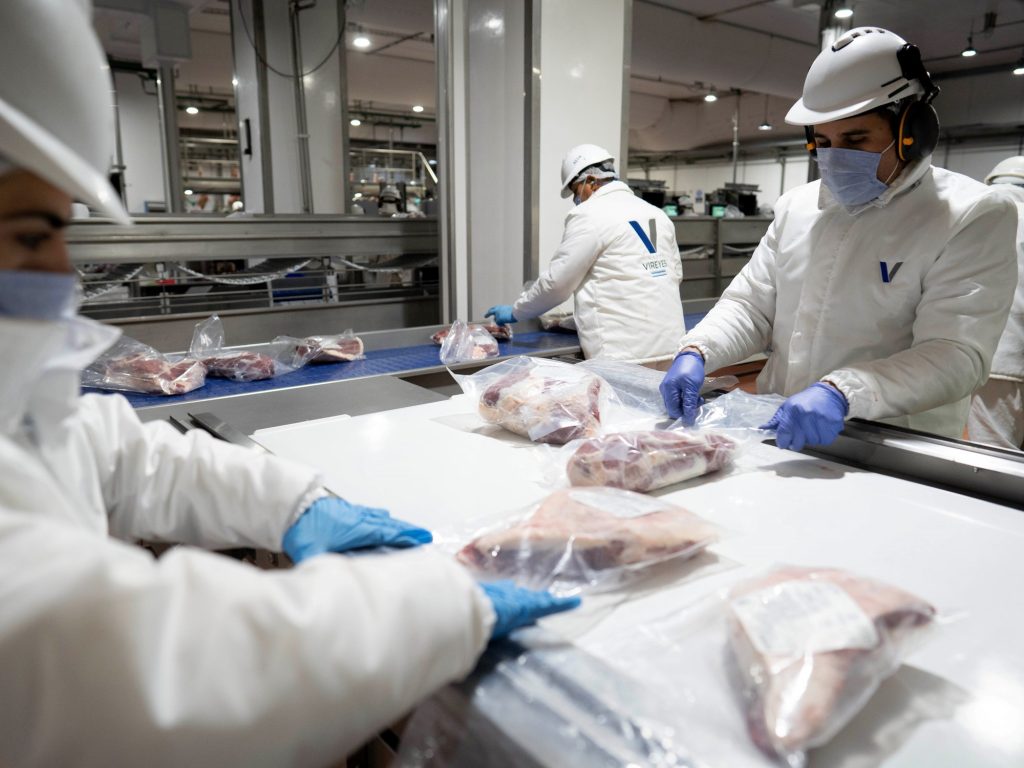 China decidió imponer una cuota y aranceles a la carne argentina