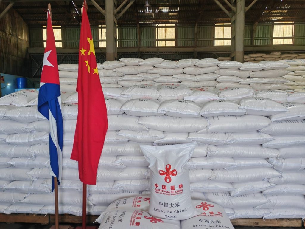 China dona a Cuba 30 mil toneladas de arroz, que se distribuirán de manera "inmediata y gratuita"