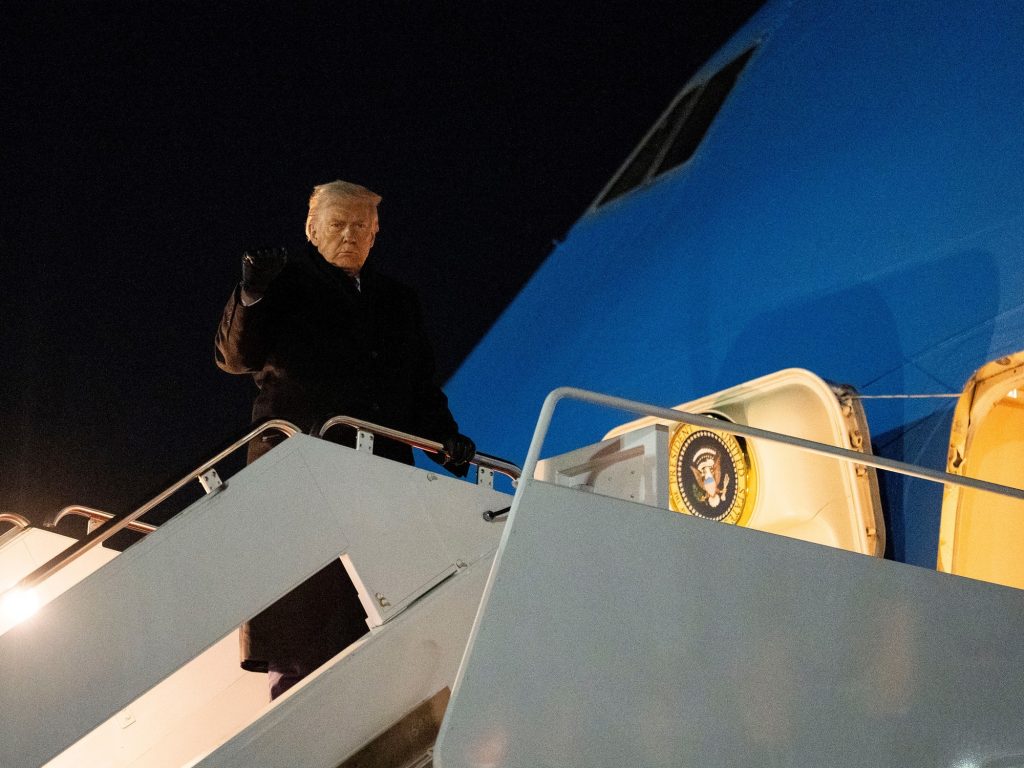 Cómo Trump se convirtió en un último para la extrema derecha europea