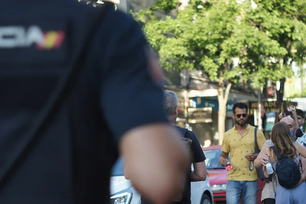 Cuánto dinero cobra un GEO de la Policía Nacional en España: sueldo medio y complementos en 2026