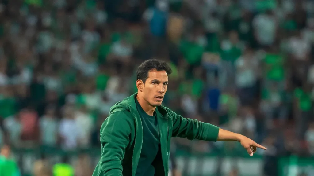 Diego Arias continuará como técnico de Nacional, y estos son los desafíos que lo pondrán a prueba