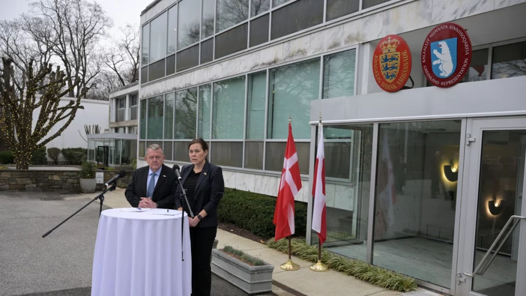 Dinamarca advierte que Estados Unidos mantiene su ambición sobre Groenlandia mientras Rusia expresa preocupación por el despliegue de la Otán