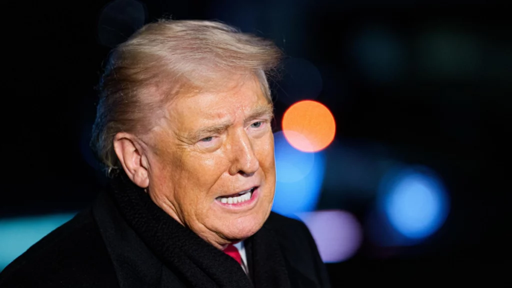 Donald Trump dice que se utilizó un nuevo tipo de arma en la operación para capturar a Maduro