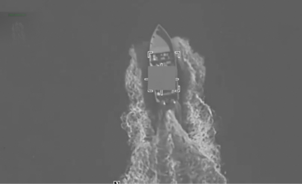 EE.UU. UU. anuncia cinco muertos más en dos nuevos ataques contra embarcaciones del narcotráfico EE.UU. UU. anuncia cinco muertos más en dos nuevos ataques contra embarcaciones del narcotráfico