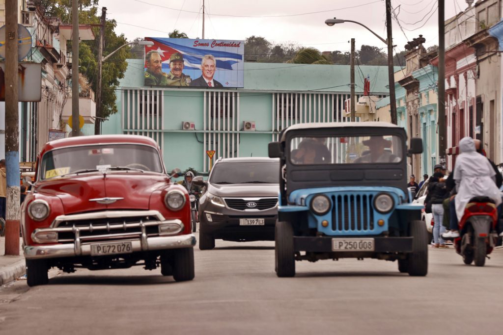 EEUU busca negociador para un cambio de gobierno en Cuba según el Wall Street Journal