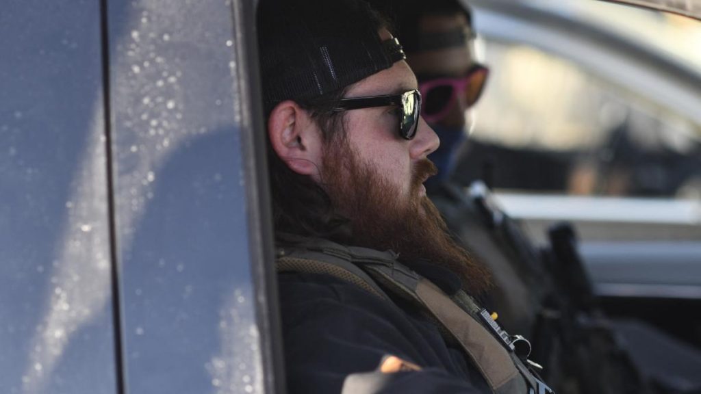 Ecuador afirma que un agente del ICE intentó entrar a su consulado en Mineápolis