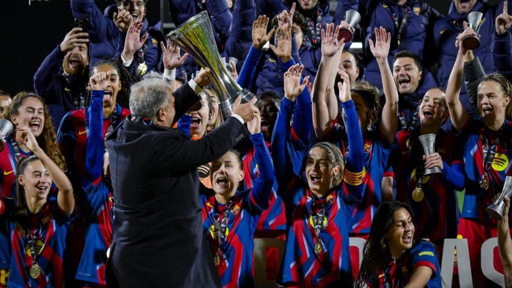 Efusivo mensaje de orgullo de Laporta tras la Supercopa: "¡Sois las mejores!"