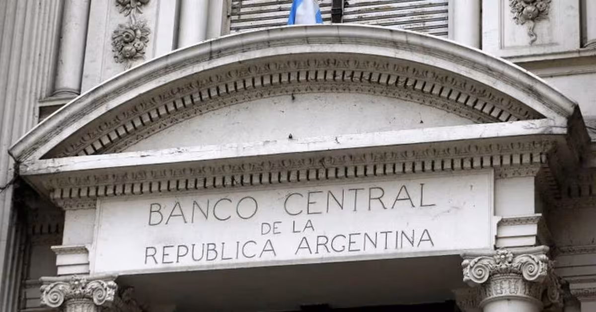 El BCRA compró u$s 107 millones y el precio del oro volvió a empujar las reservas a un máximo El BCRA compró u$s 107 millones y el precio del oro volvió a empujar las reservas a un máximo