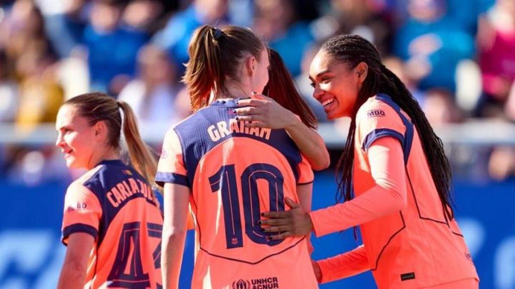 El Barça gana al Alhama con rotaciones y bochorno arbitral