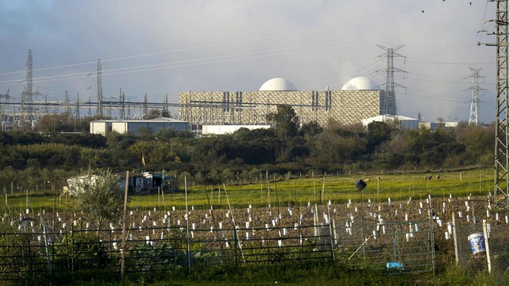 El Consejo de Seguridad Nuclear prevé tener el informe sobre la prórroga de Almaraz este verano El Consejo de Seguridad Nuclear prevé tener el informe sobre la prórroga de Almaraz este verano
