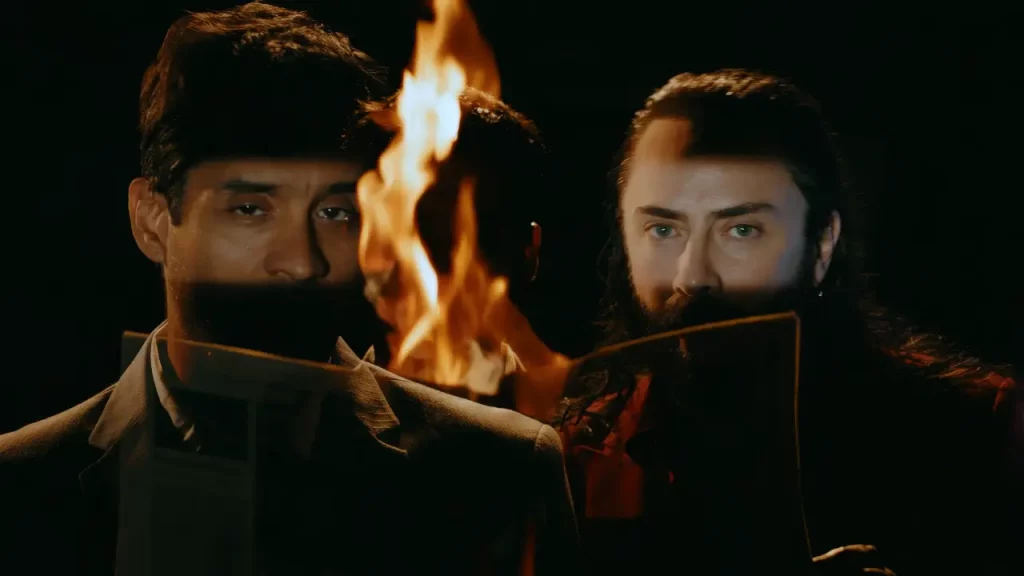 El David Aguilar y Jay de la Cueva unen voces en 'Lumbre', una balada profundamente emocional