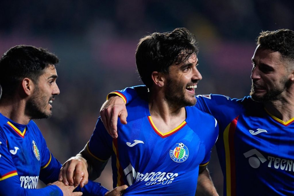 El Getafe saca un punto de Vallecas en el tiempo añadido El Getafe saca un punto de Vallecas en el tiempo añadido