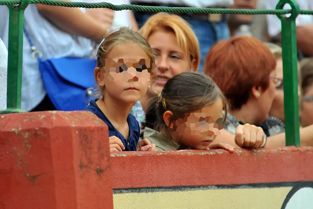El Gobierno propone impedir la entrada de menores a corridas de toros
