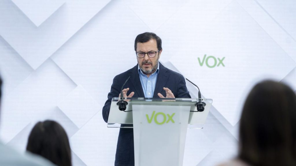 El acuerdo de PP y Vox en Extremadura, en el aire a 24 horas de la constitución de la Asamblea