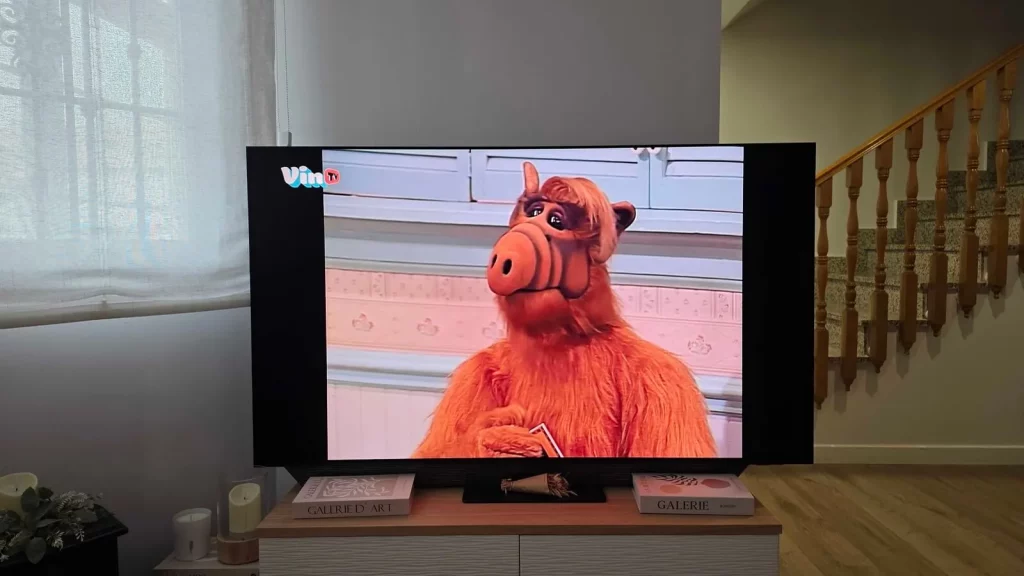 El canal VinTV anuncia sus estrenos de febrero con una serie inolvidable y un ciclo de cine especial