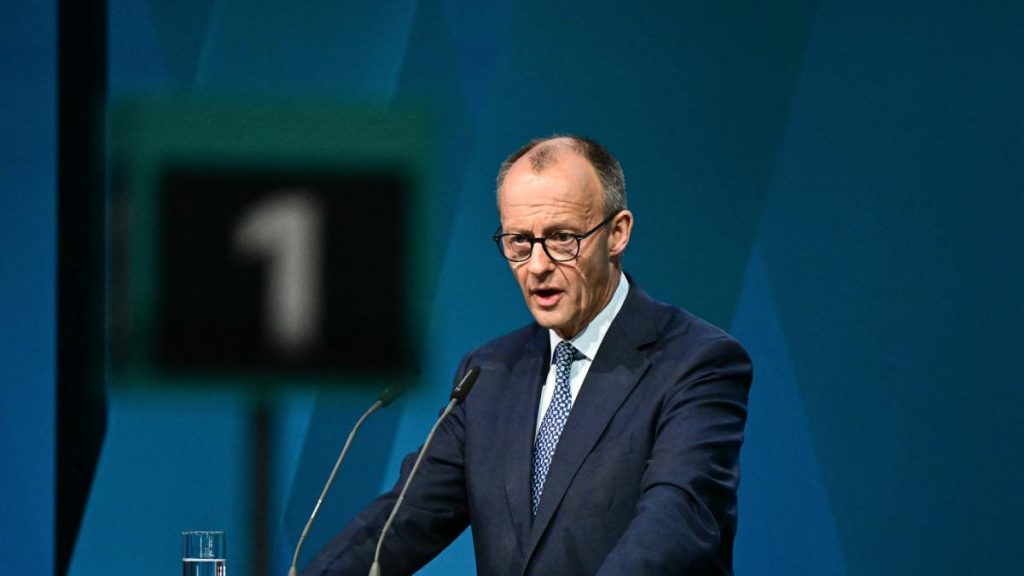 El canciller alemán promete 'solidaridad' militar a Groenlandia ante las amenazas de Estados Unidos