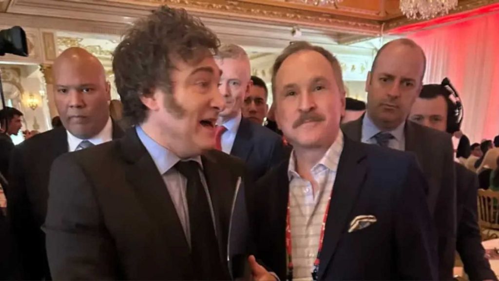 El embajador estadounidense Peter Lamelas se reunió con Santiago Caputo El embajador estadounidense Peter Lamelas se reunió con Santiago Caputo