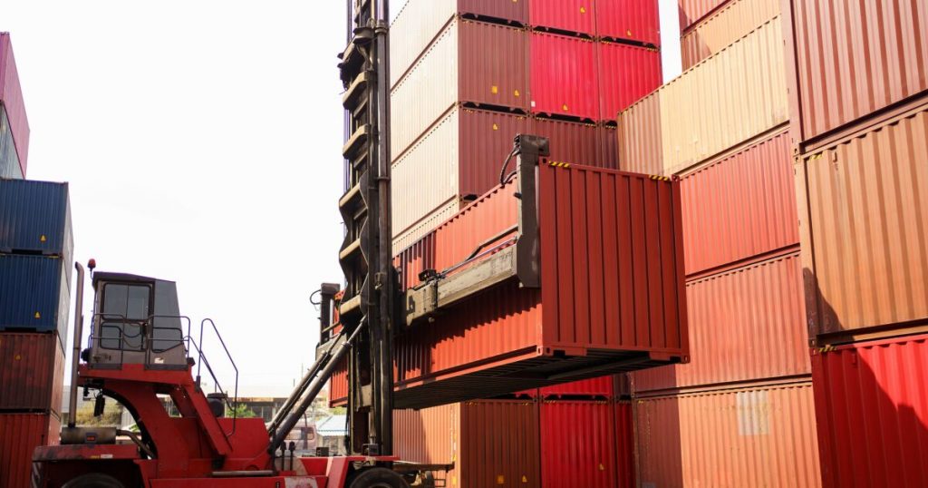 El impuesto a las importaciones le da un “extra” histórico de 16,400 mdp al erario público